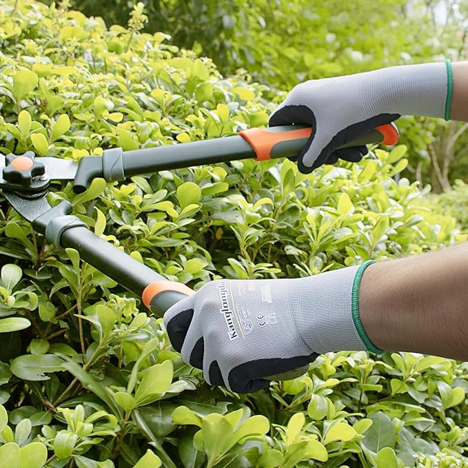 Kebada Foam Nitrile Coated Work Gloves, 3 Pairs Nylon Gloves with Grip, Ideal for Package Handling, Warehouse, Mechanic and Light Duty Construction, Small